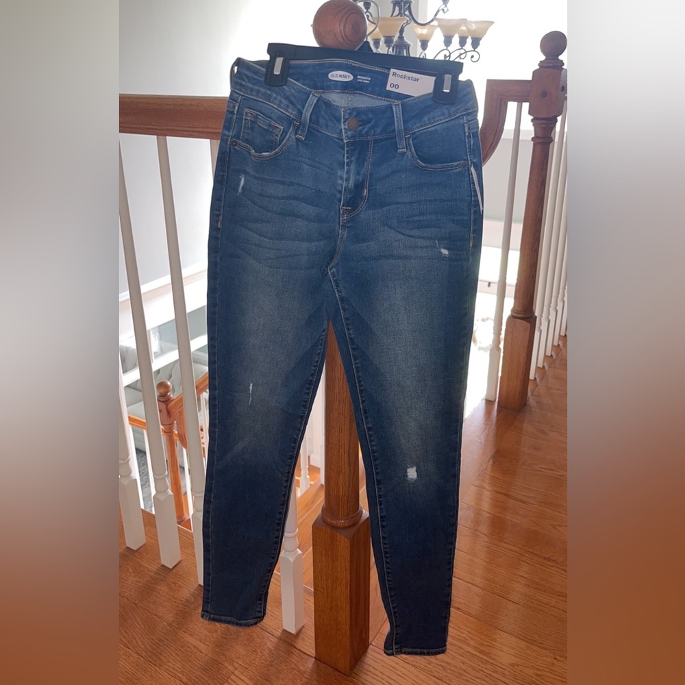 Old Navy, Rockstar skinny jeans, new with tags, womens size 00